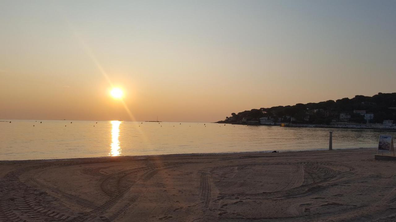 Magnifique "Gite De La Garoupe" Au Cap D'Antibes A 300M Des Plages Экстерьер фото
